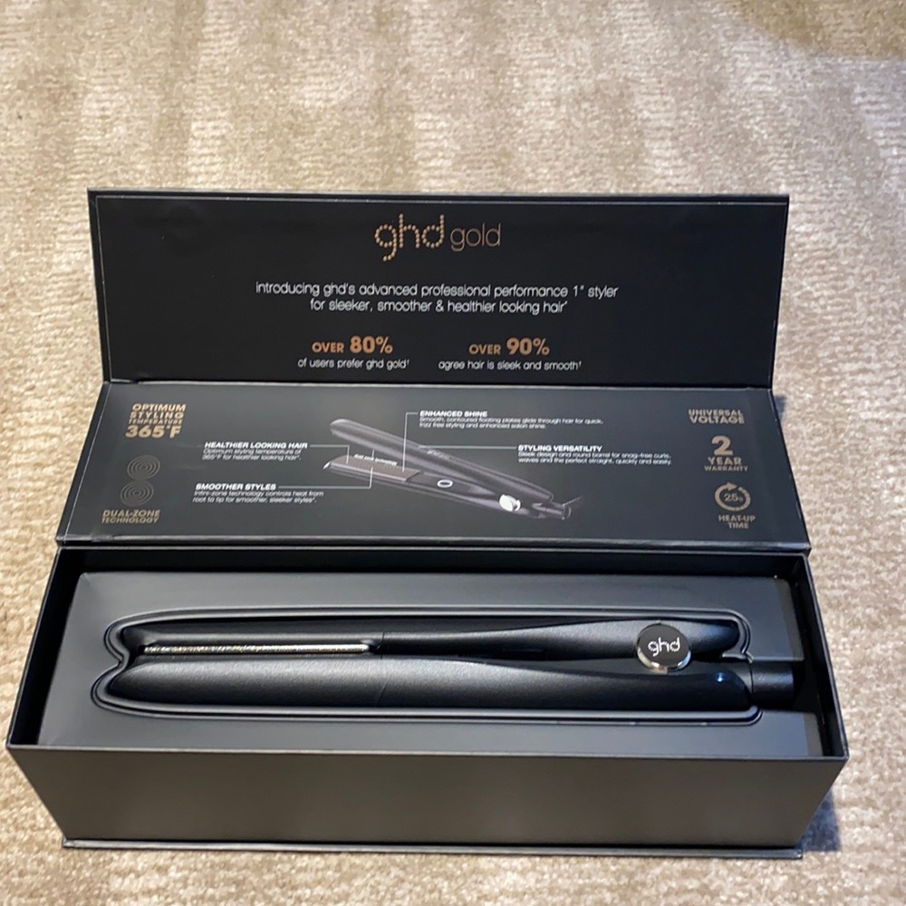 GHD 1” flat iron
